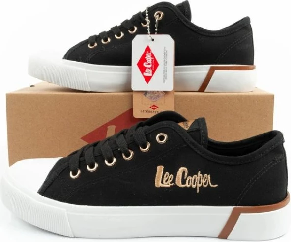Atlete për femra Lee Cooper, të zeza