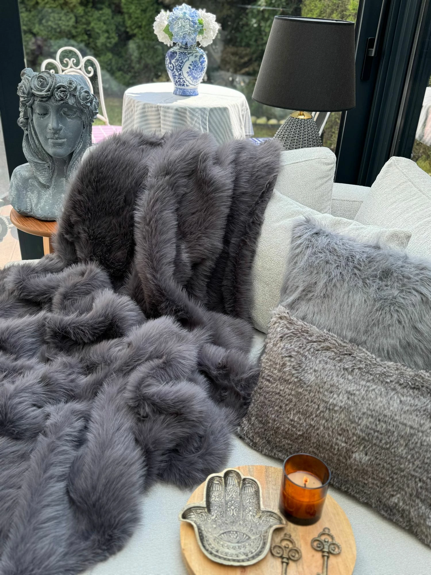 Shall për divan, ngjyrë antracit, Evila Originals, 200x150