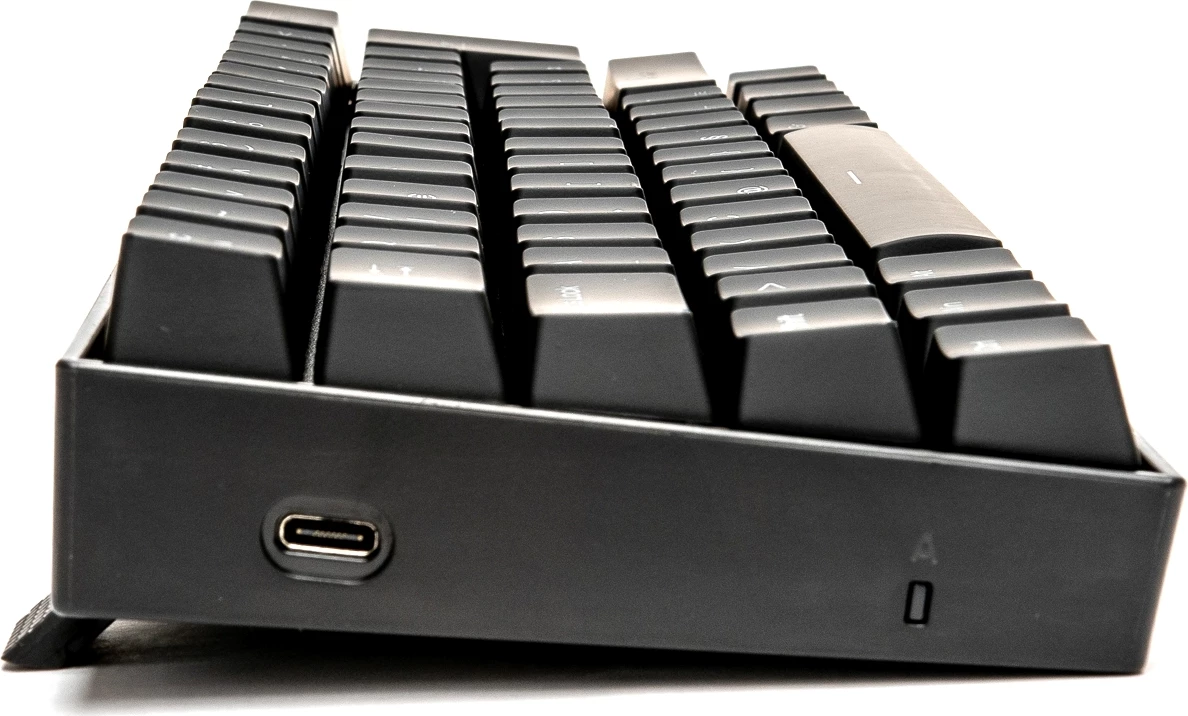 Tastierë mekanike gaming Redragon Dragonborn K630 60% (61 taste), switch Brown, USB-C me kabllo të çmontueshme, ndriçim njëngjyrësh rozë, SLO/CRO, e zezë, set me kabllo & vegël