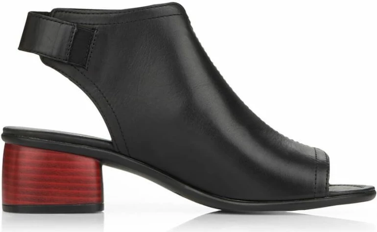 Sandale të rehatshme prej lëkure Rieker për femra, të zeza