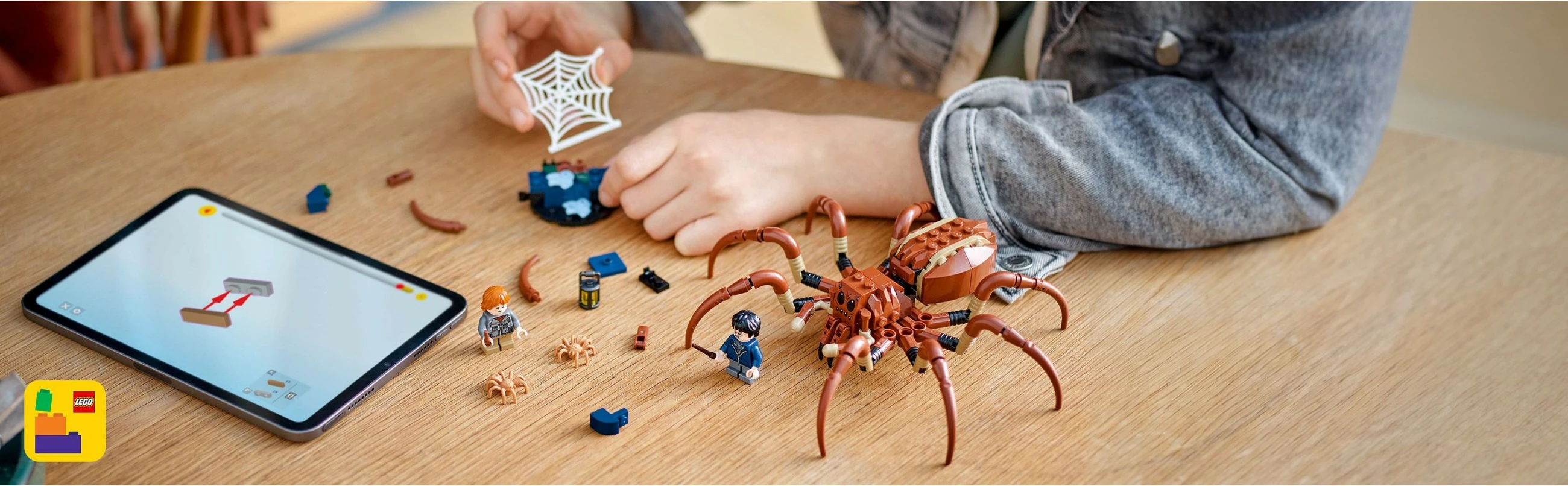 Set ndërtimi LEGO Harry Potter Aragog në Pyllin e Ndaluar, 195 pjesë, Multingjyrësh