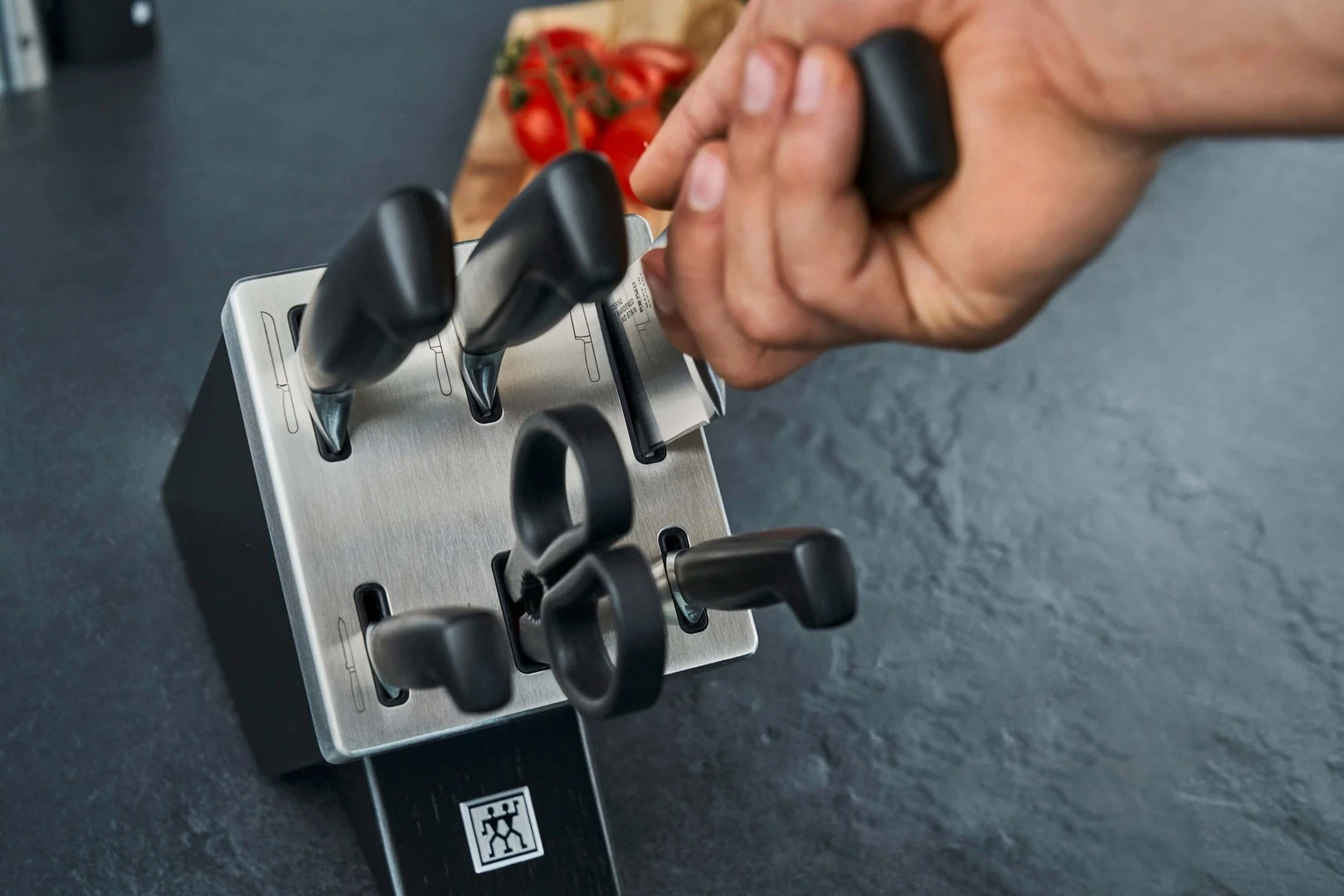 Set thika kuzhine Zwilling Four Star 35145-007-0, 7 copa, të zeza