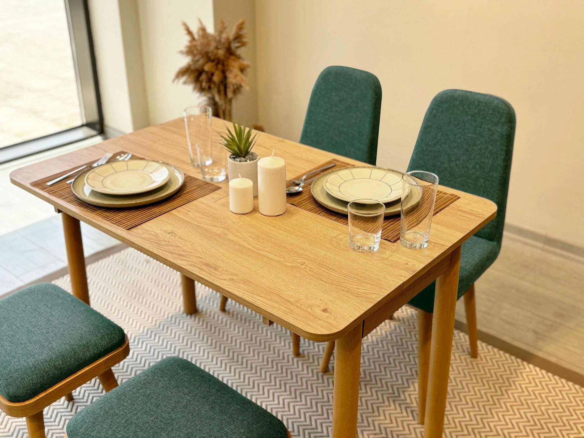 Tavolinë me karrige të zgjatshme, 5 copë, ngjyrë lis dhe e gjelbër, Skye Decor, Vina Mini 02 1070