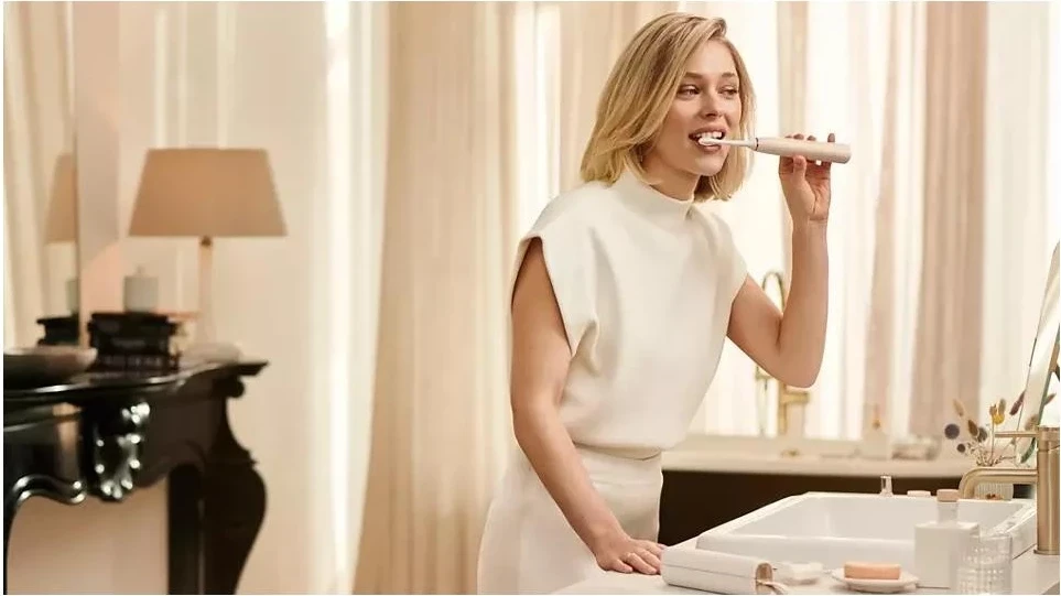Koka e furçës elektrike Philips Sonicare A3 Premium All-In-One HX9094/10, e bardhë