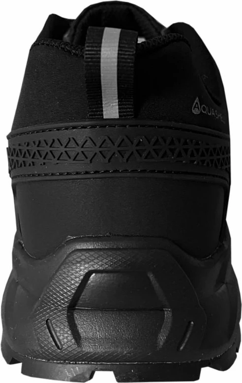 Atlete për meshkuj Lee Cooper, të zeza