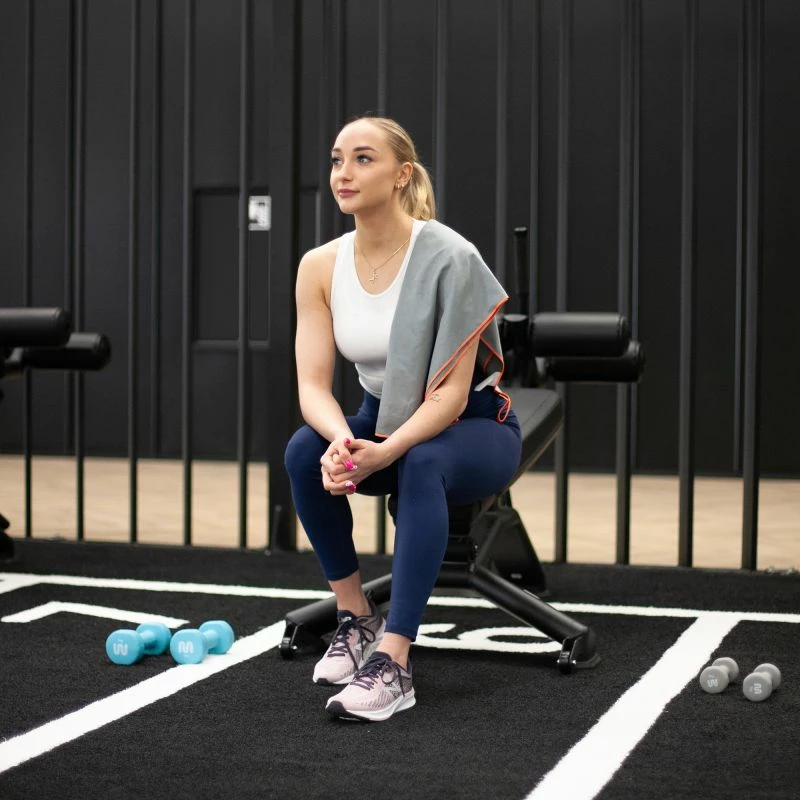 Peshqir Meteor, hiri