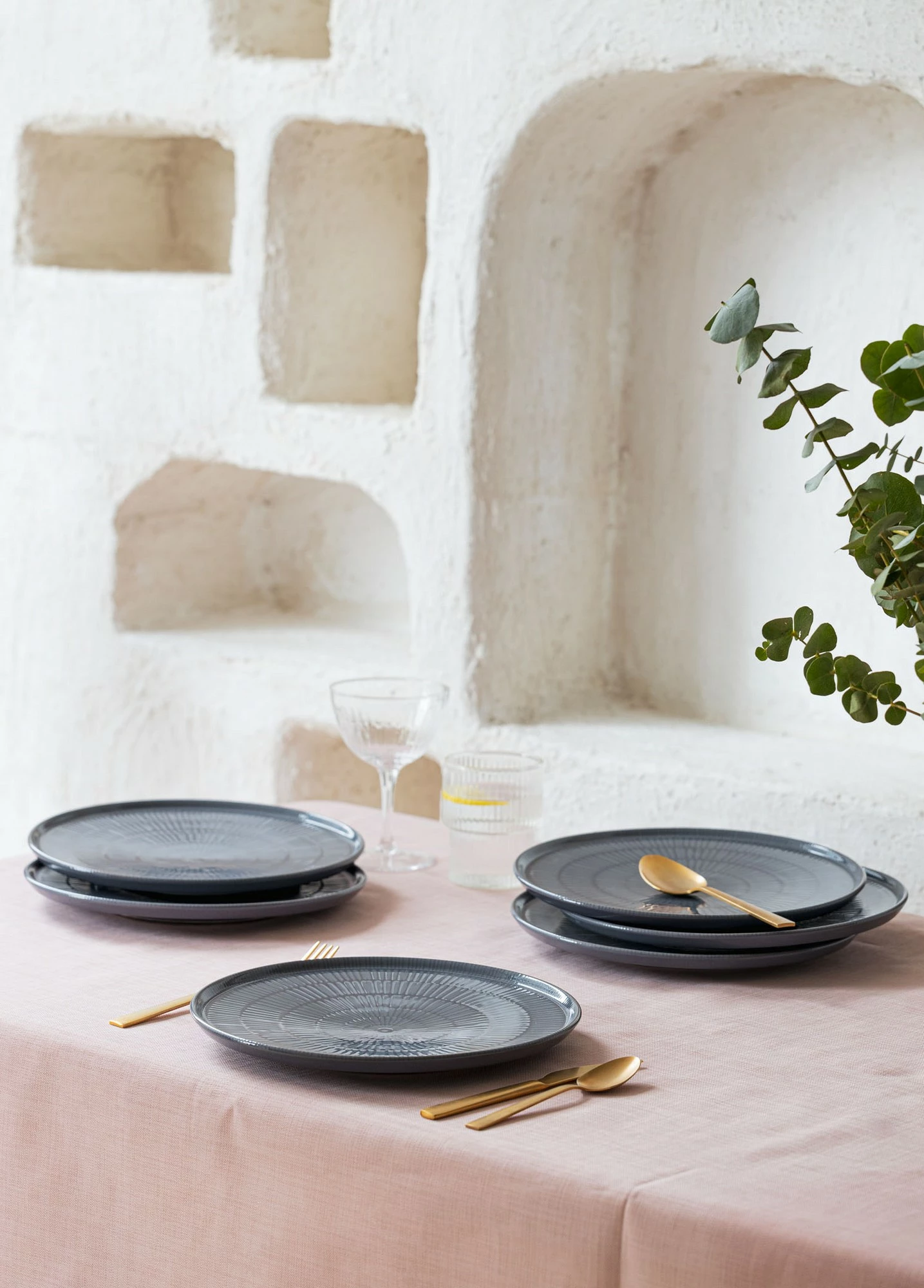 Set pjatash shërbimi (6 copë), Hermia, NON0002