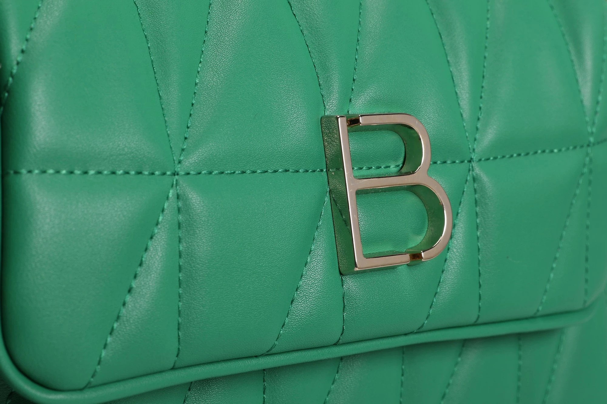 Çantë krahu Lucky Bees, e gjelbër, 1246