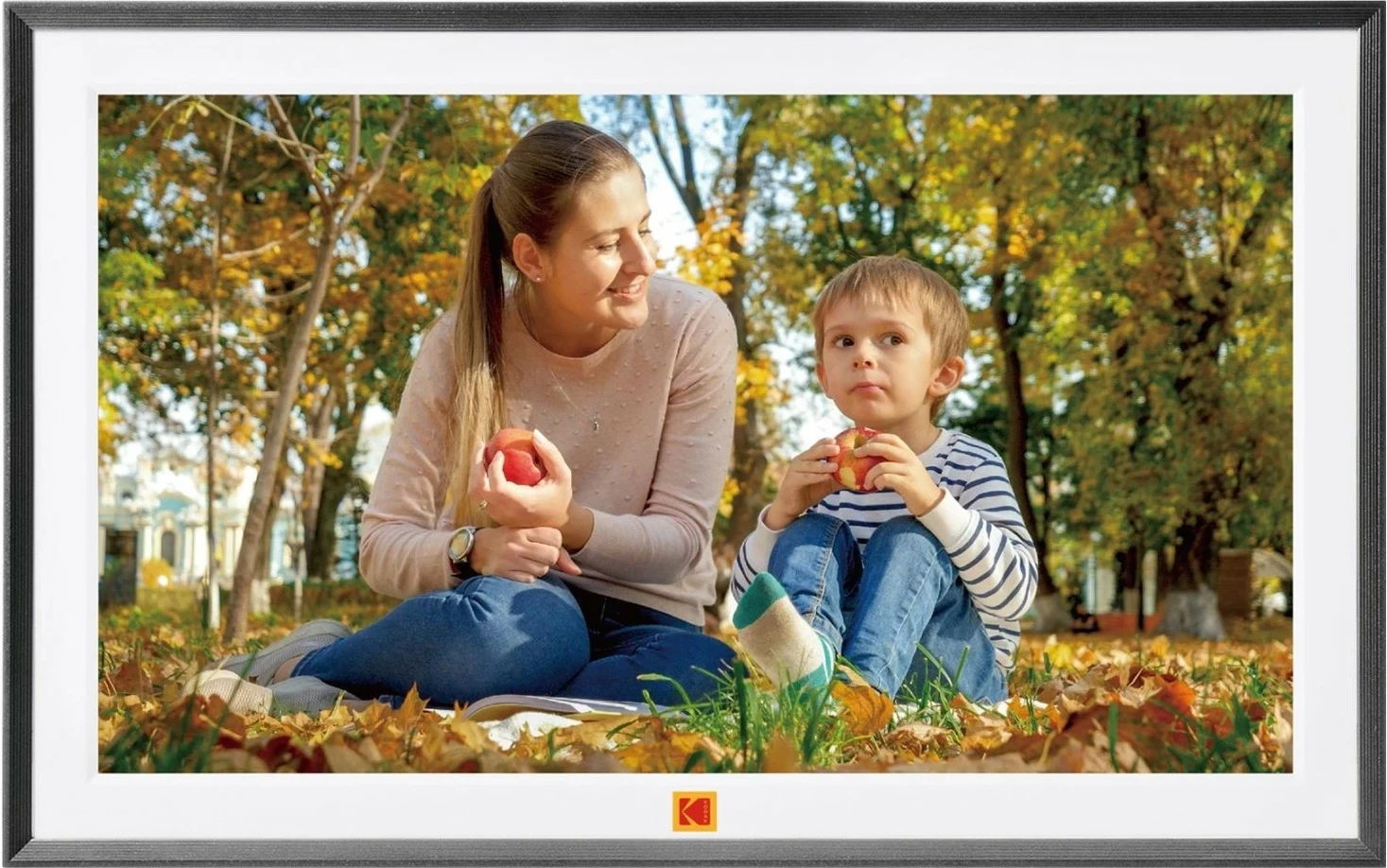 Kornizë digjitale Kodak RCF-1561P, 32GB, WiFi, FHD, USB-C, e zezë