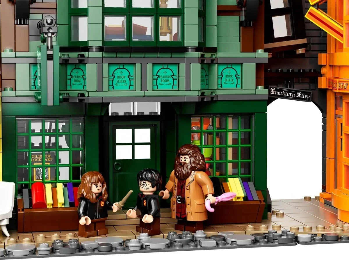 Set LEGO Harry Potter 75978 Diagon Alley, 5544 pjesë