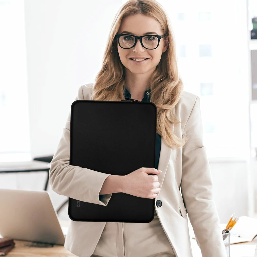 Kasë Tech-Protect Neoprene për laptop 15-16", e zezë