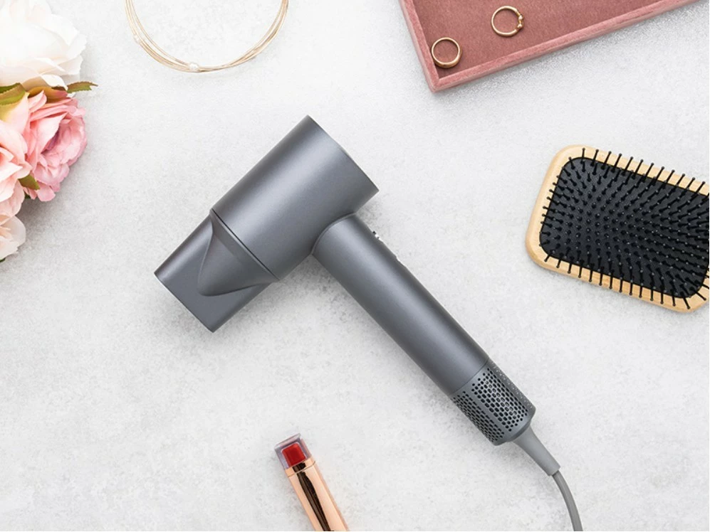 Tharëse flokësh Lafe Rapida (LAFSUS47461) BLDC 1600W, 4 nivele nxehtësie, 2 shpejtësi, jonizim, turbo, cool shot, me koncentrator, grafit