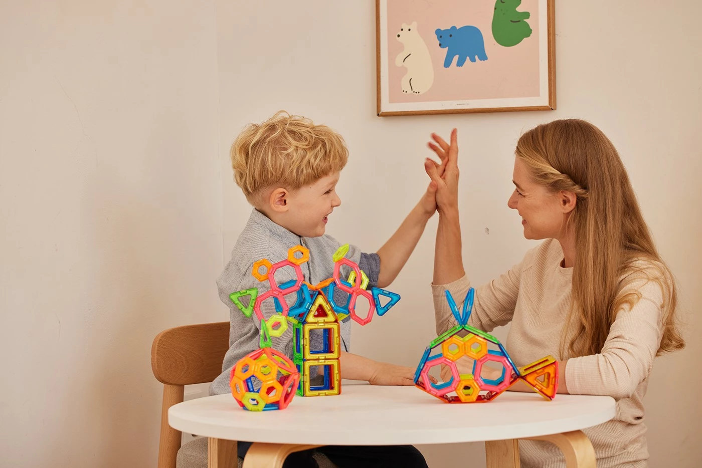 Set blloqe magnetike Magformers Challenger 30 elemente, shumëngjyrëshe