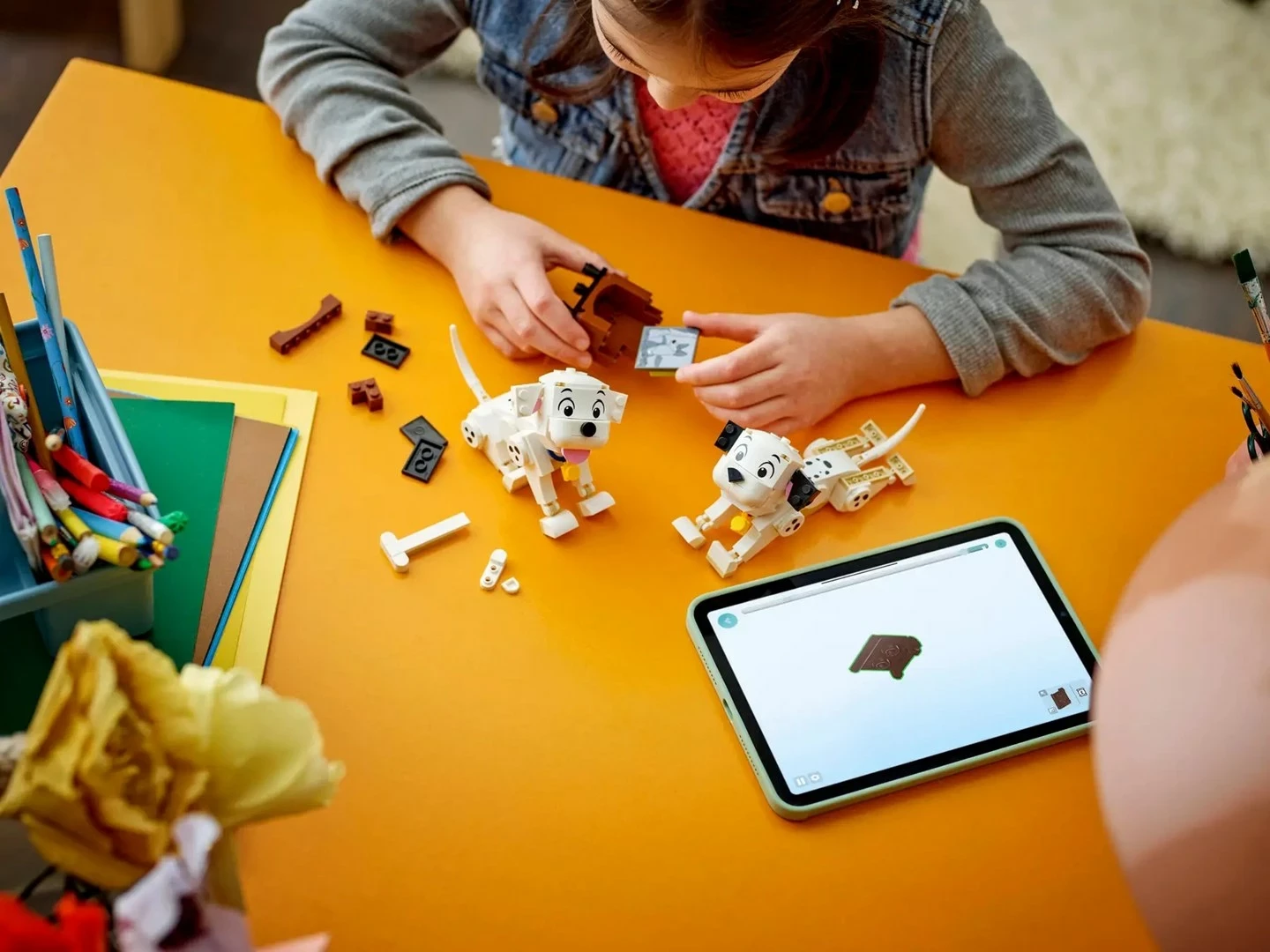 Set LEGO Disney 43271 Lucky & Penny, 101 Dalmatëtët, 268 pjesë