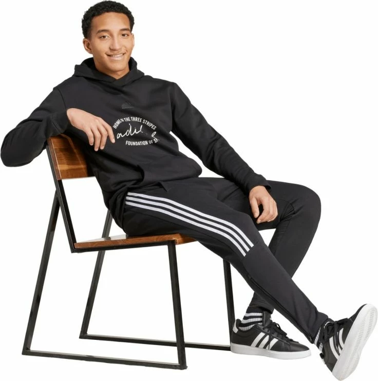 Pantallona për meshkuj adidas, të zeza