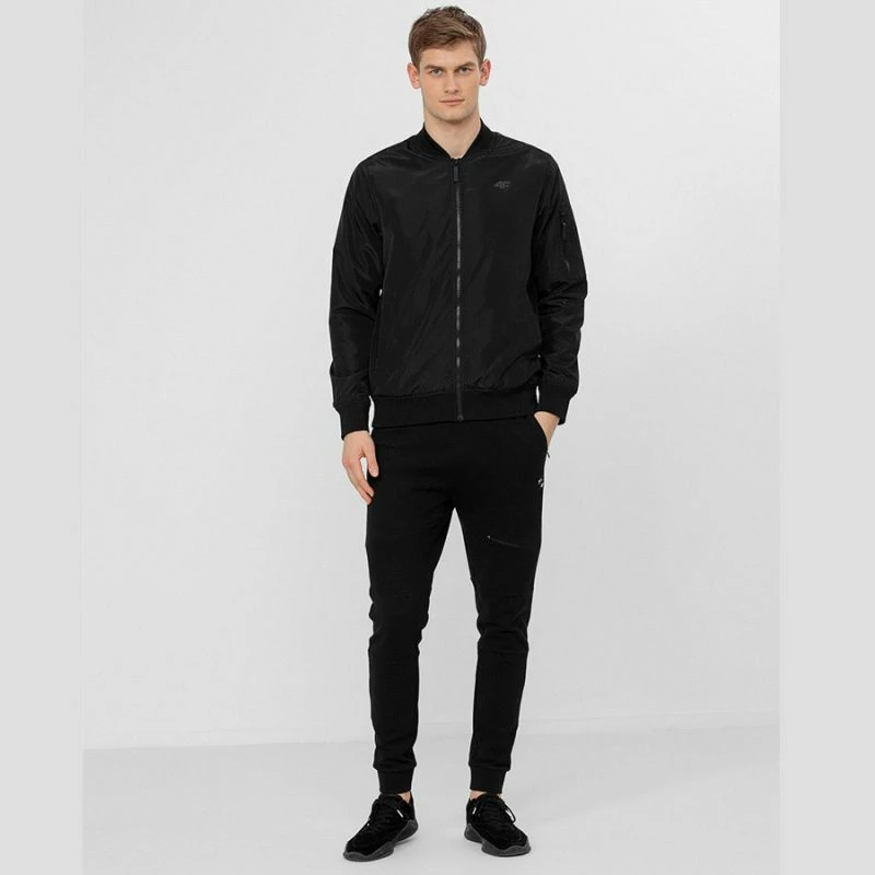 Jakne për meshkuj 4F, e zezë