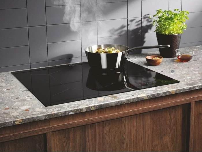 Pllakë induksioni Electrolux LIL61424C, 60 cm, 4 zona, e zezë