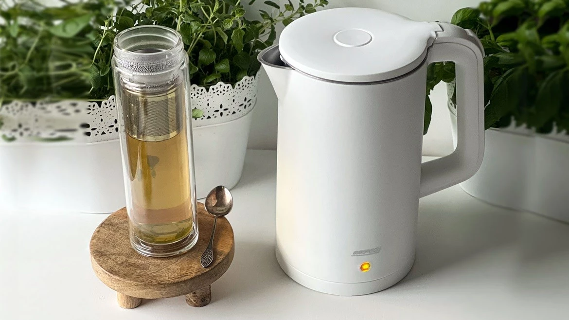 Vluese uji MPM MCZ-105, 2200W, 1.7L, e bardhë 