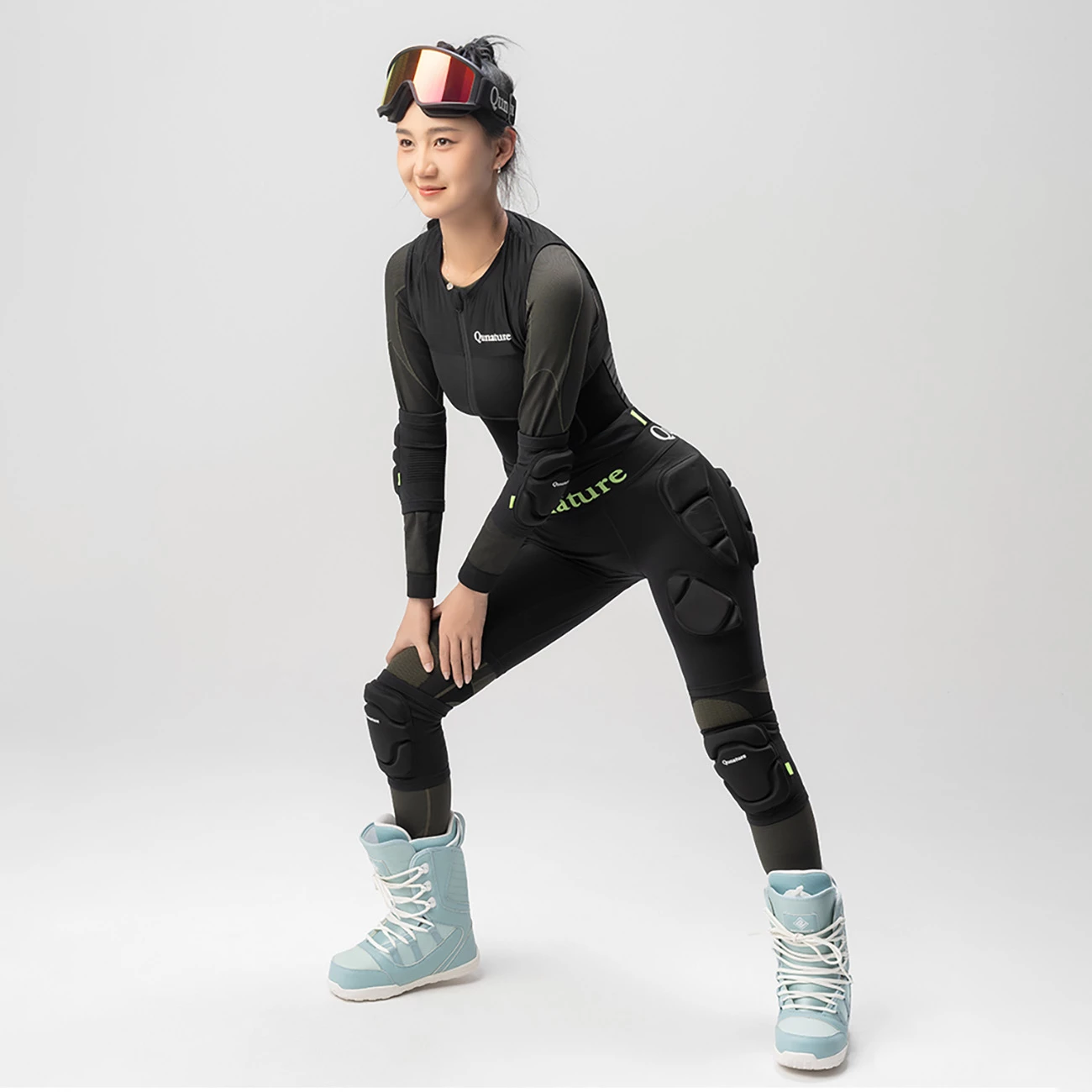 Shortse mbrojtëse ijeve Qunature Ski Advanced L, EVA, të zeza
