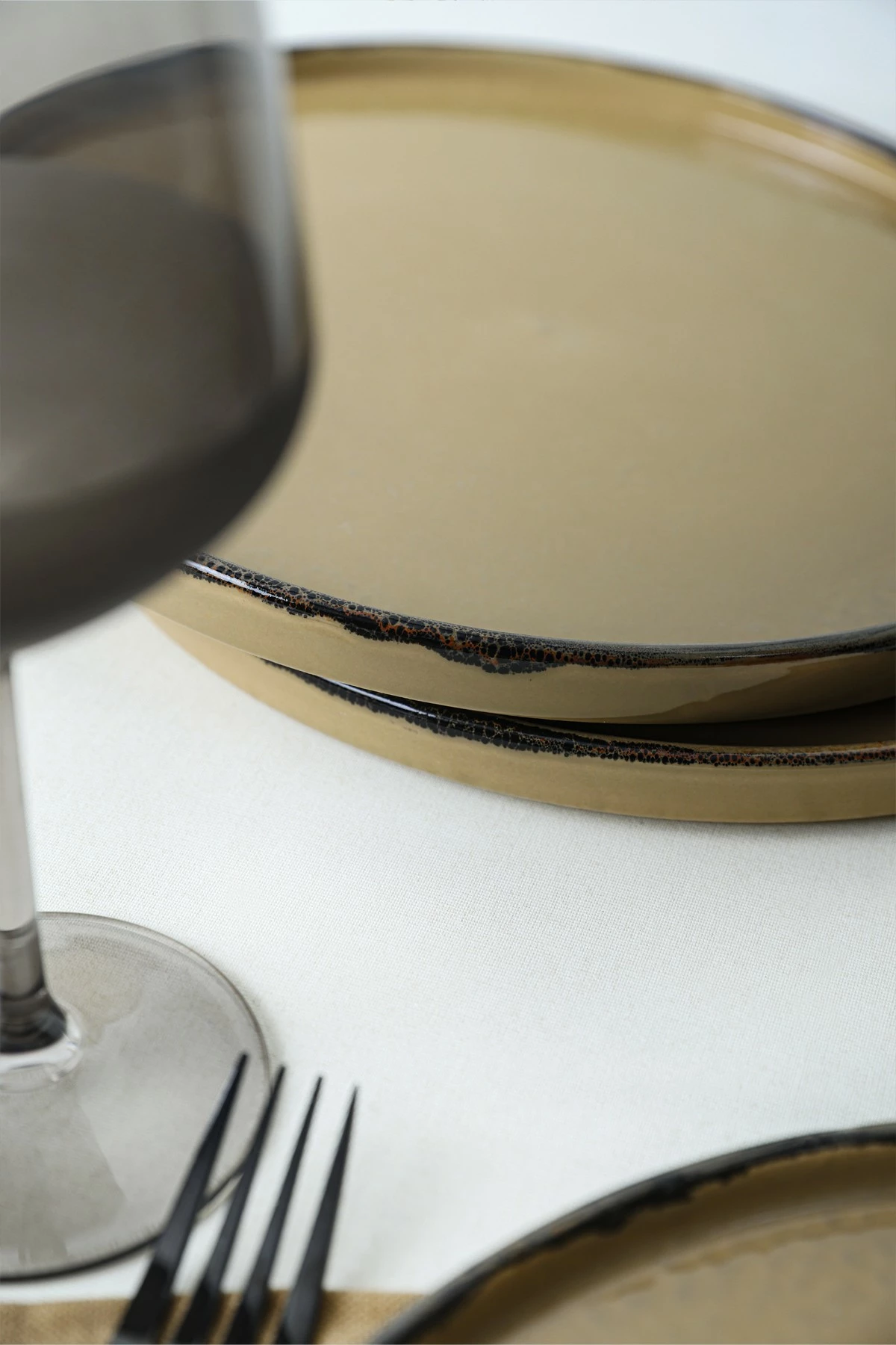 Set pjatash shërbimi (6 copë), Hermia Concept, X00018273