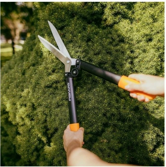 Gërshërë gardhi Fiskars PowerLever HS52, 54.4 cm, çelik, portokalli/zezë