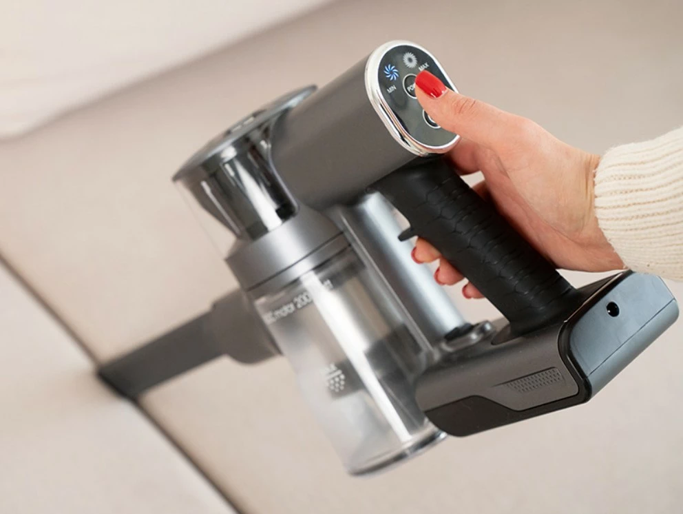 Fshesë vertikale pa kabllo, Lafe, PowerGlide 200W BLDC, 22 kPa, 0.5 L, deri 35 min, 2200 mAh, e zezë