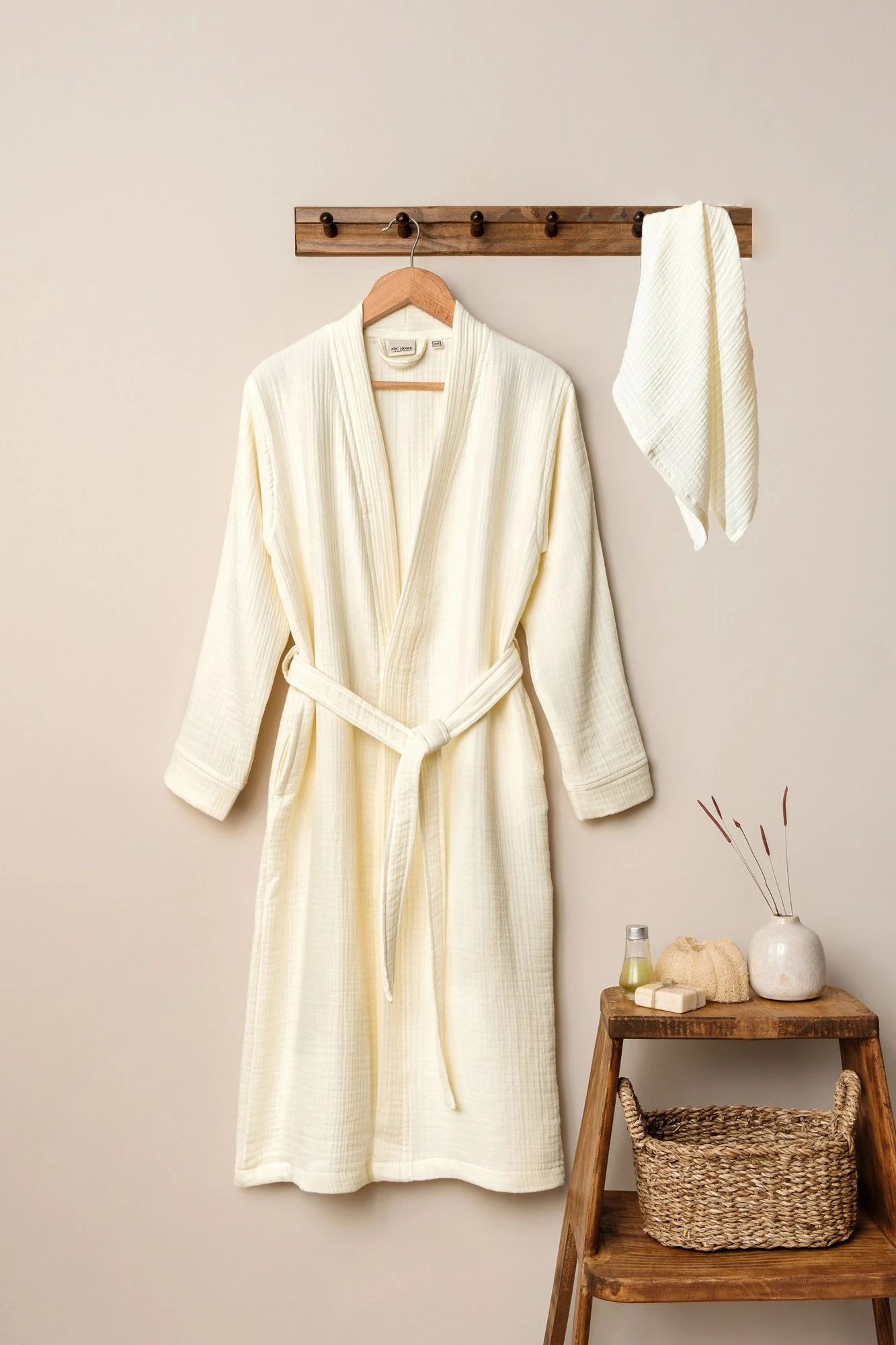 Set rrobdeshamberi kimono, ngjyrë ecru, Mijolnir