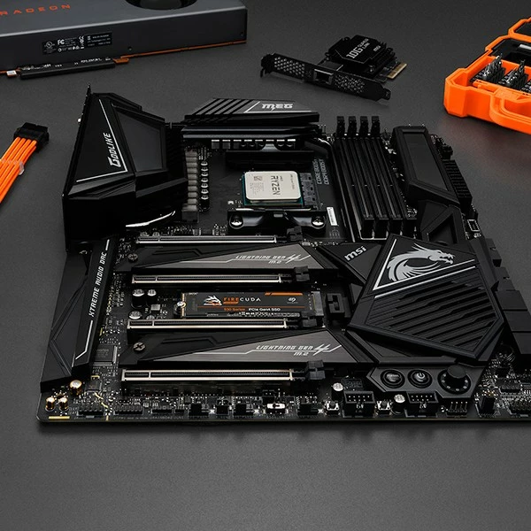 SSD Seagate FireCuda 530R 2TB, PCIe Gen4x4 NVMe M.2, me heatsink