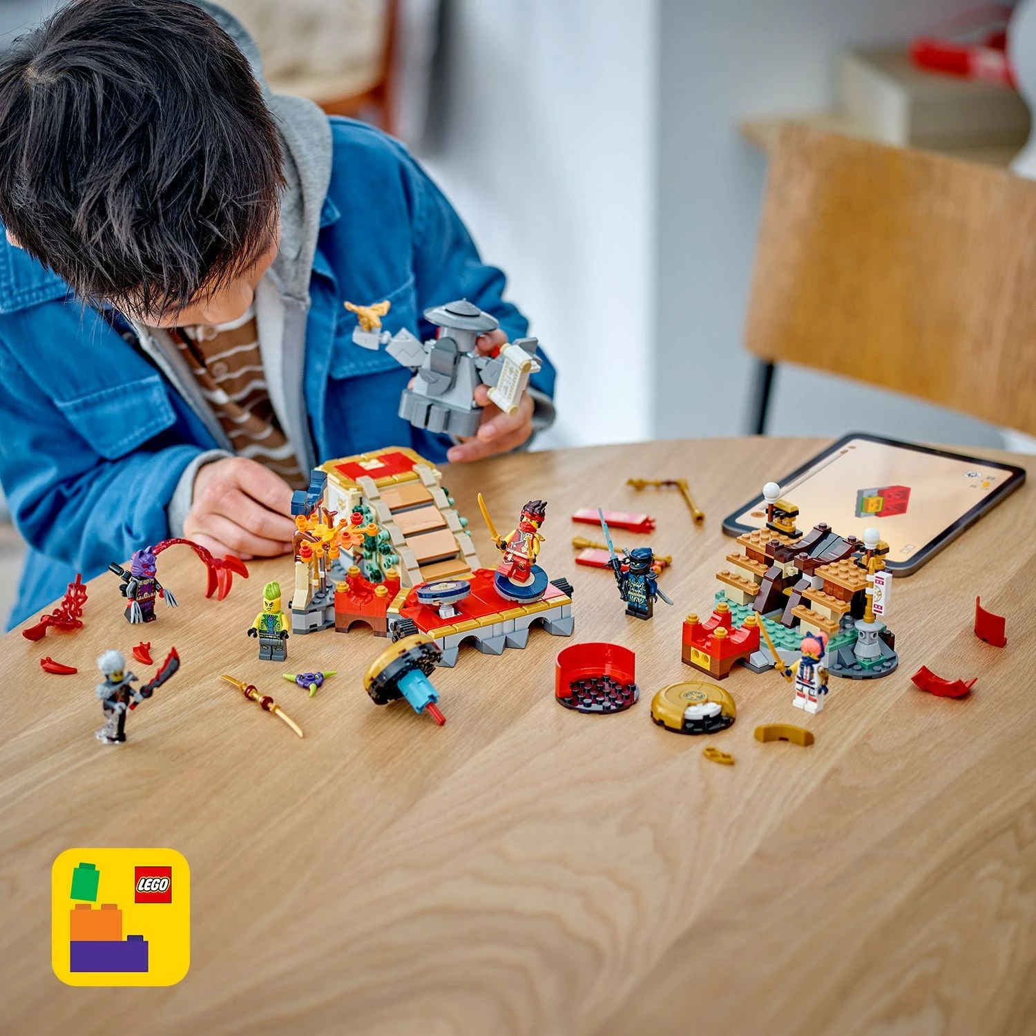 Set ndërtimi LEGO NINJAGO Tournament Battle Arena 71818, 659 pjesë, shumëngjyrëshe