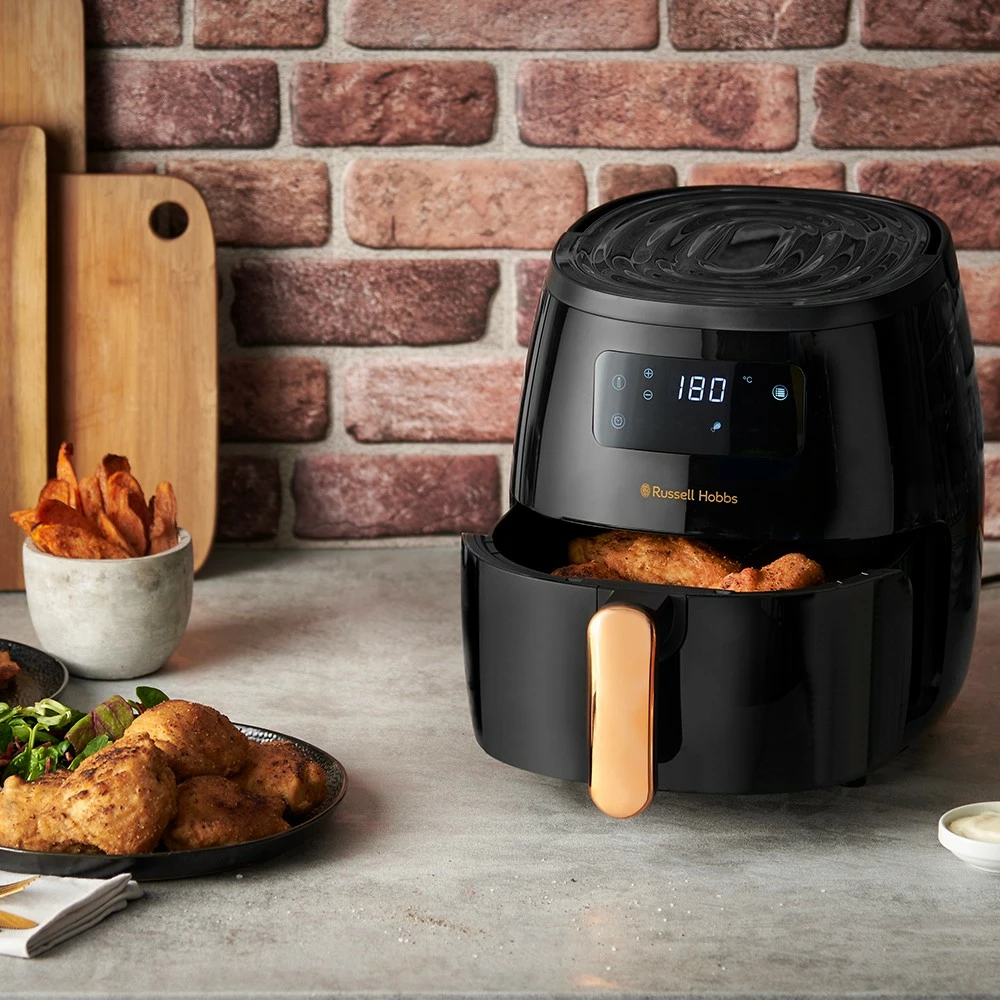 Furrë me ajër Russell Hobbs SatisFry, 5L, 1650W, e zezë