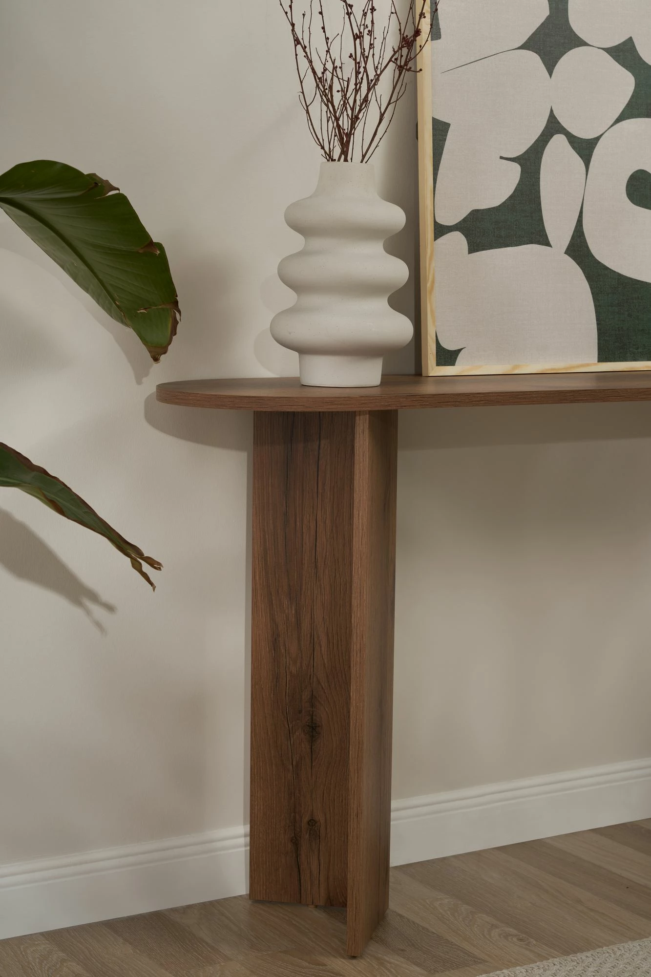 Komodë anësore Nordure, Sira - ngjyrë arre