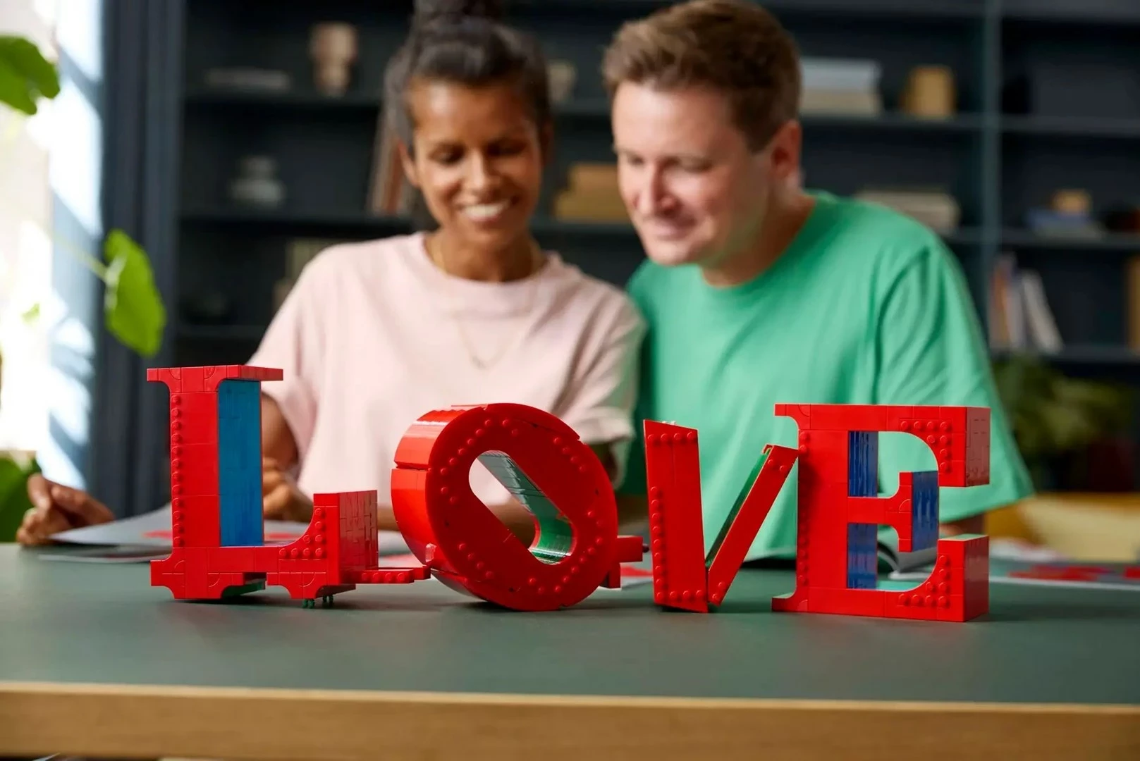 Set LEGO ART 31214 LOVE, për të rritur, i kuq