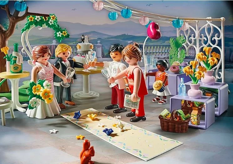 Set lodrash Playmobil City Life 71365 me figura dasme, 163 pjesë