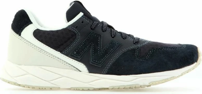 Atlete për femra New Balance WRT96MC, të zeza