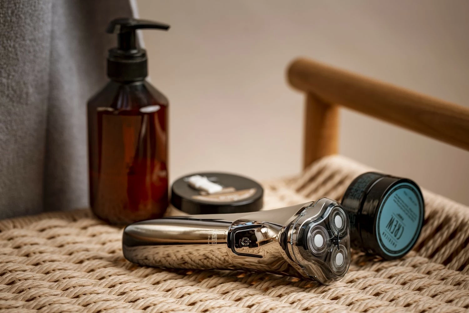 Makinë rroje Camry CR 2925, wireless dhe me kabllo, ekran LCD, IPX6, argjendtë