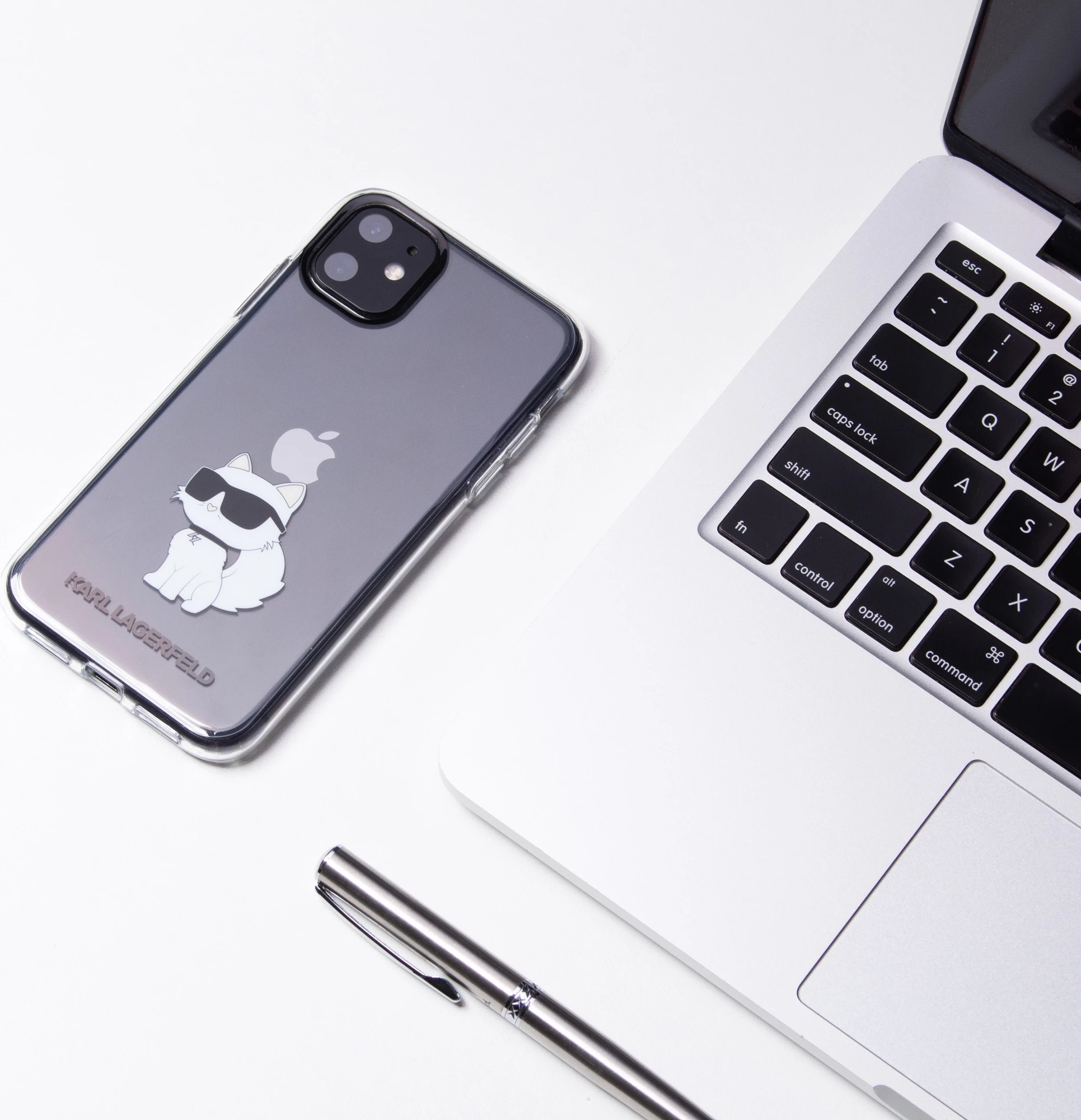 Mbështjellës Karl Lagerfeld Ikonik Choupette për iPhone 11/XR, transparent