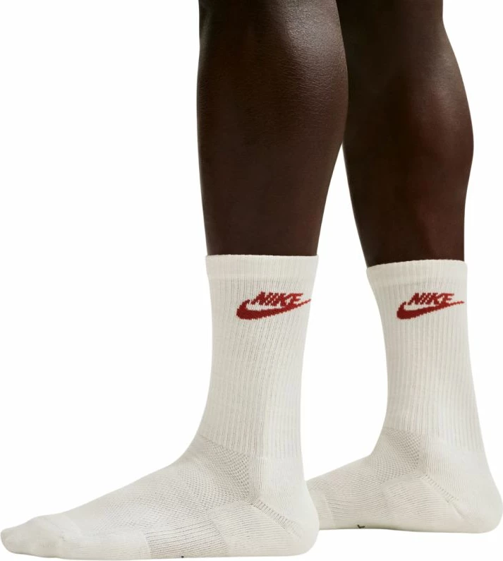 Çorape sportive Nike Everyday Elevated 3 palë, të bardha [Madhësia: 34 - 38]