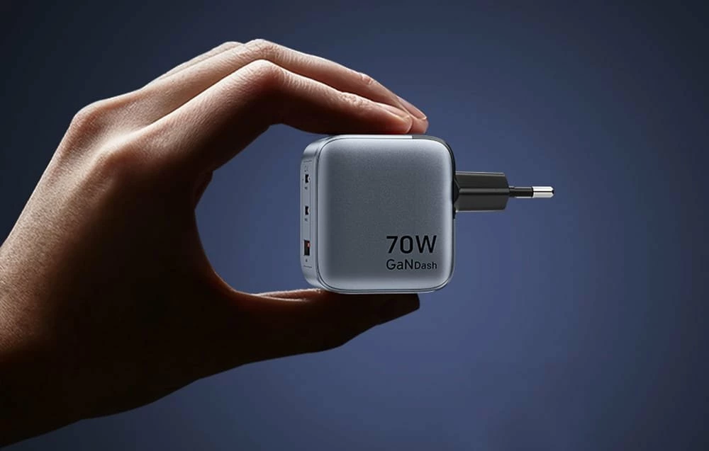 Karikues Vention GaN FEXH0-EU 70W me 2x USB-C + 1x USB-A, gri