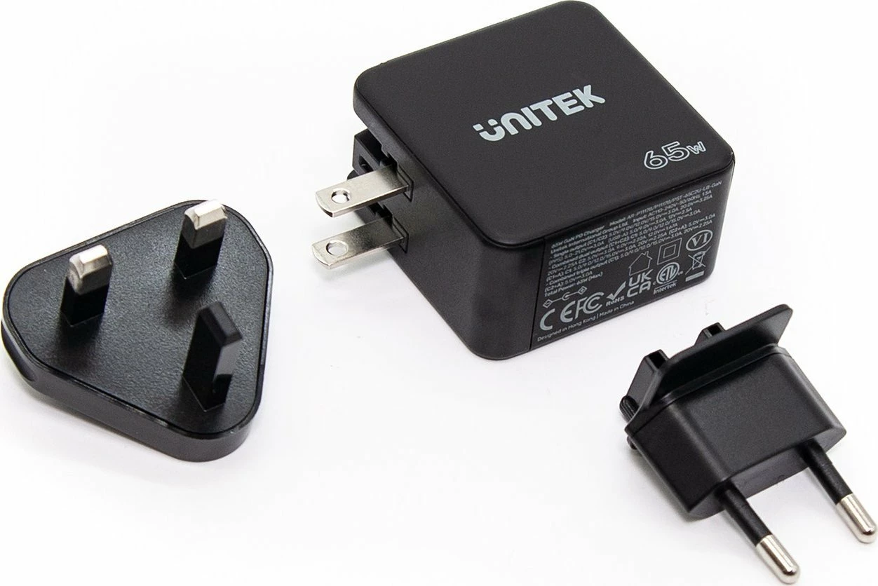 Karikues rrjeti Unitek P1117B GaN PD 65W 1x USB-A + 2x USB-C, 3.25A, i zi, set me adaptera EU/UK
