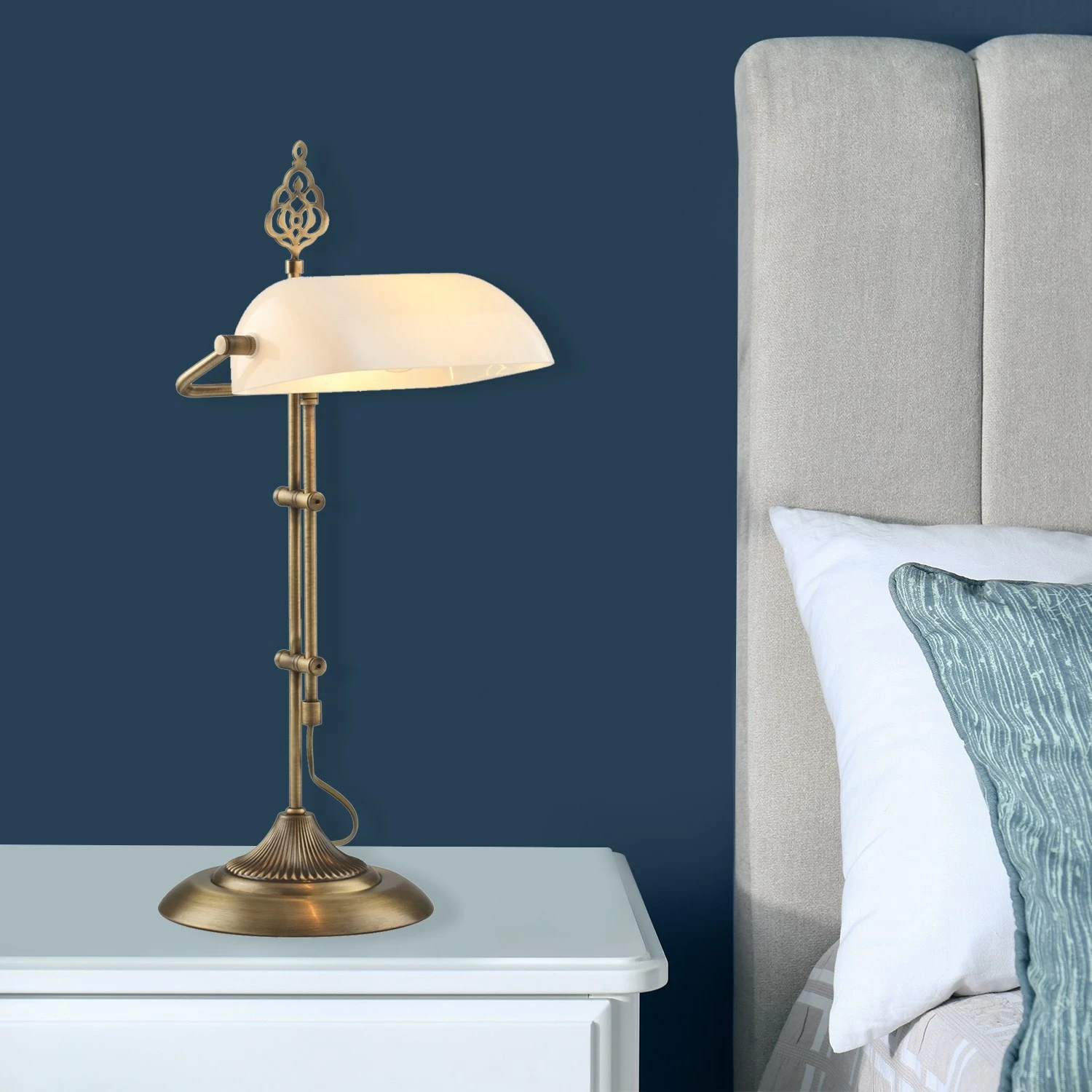 Llambë tavoline Opviq, ML-9063, e bardhë, vintage