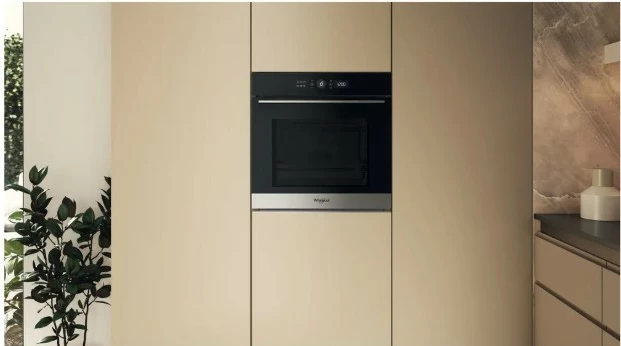 Furrë elektrike Whirlpool WOI5S8HM1SXA, 73L, e zezë/inox