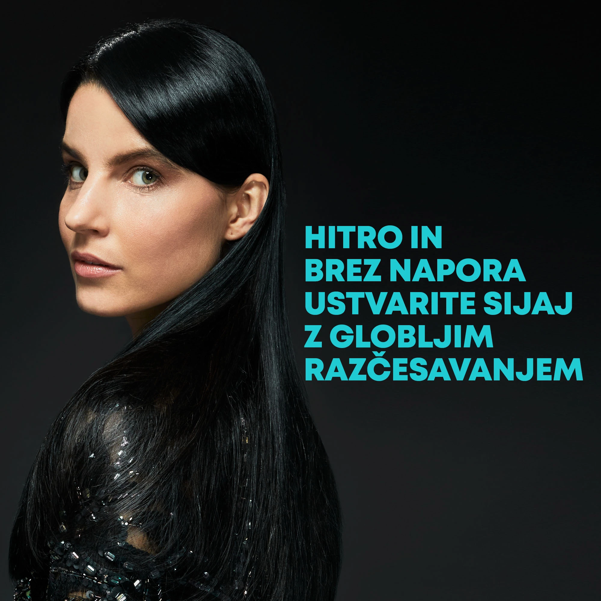 Krehër elektrik për drejtim flokësh Revamp Progloss Deepform BR-2000 130-210°C, i zi, me mbajtëse silikoni rezistente në nxehtësi