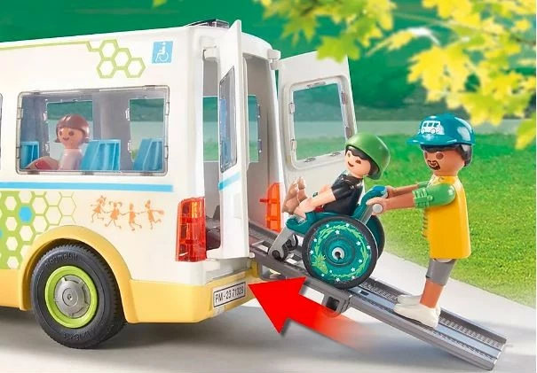 Set lodrash Playmobil City Life 71329, autobus shkolle me figura, 53 pjesë