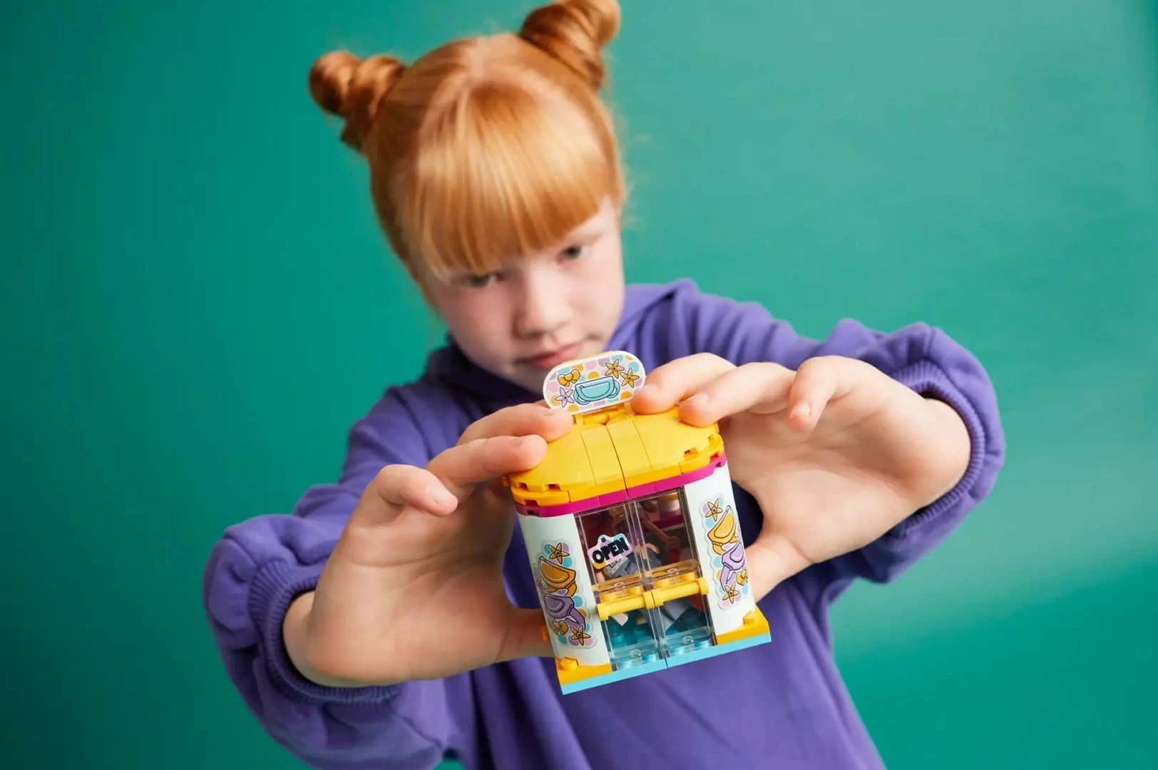 Lodra LEGO Friends 42608, Dyqan i vogël aksesorësh