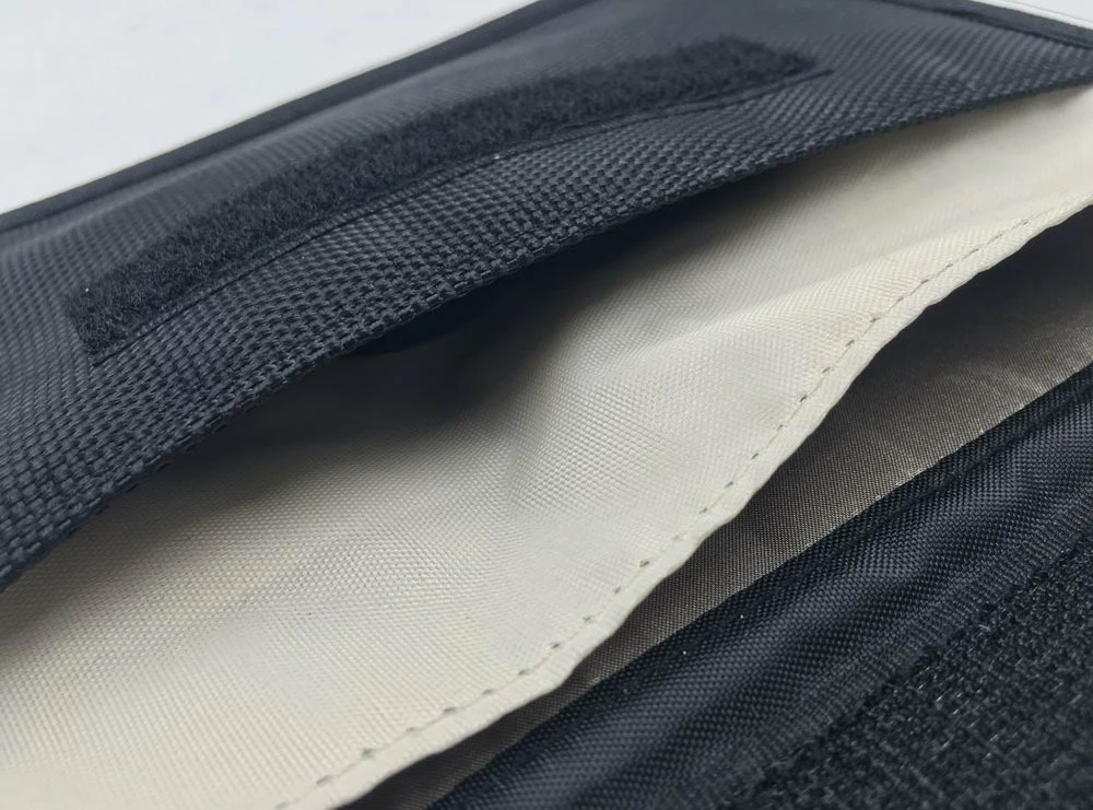 Mbështjellës anti-vjedhje Hurtel Faraday Box, 20x11cm, i zi