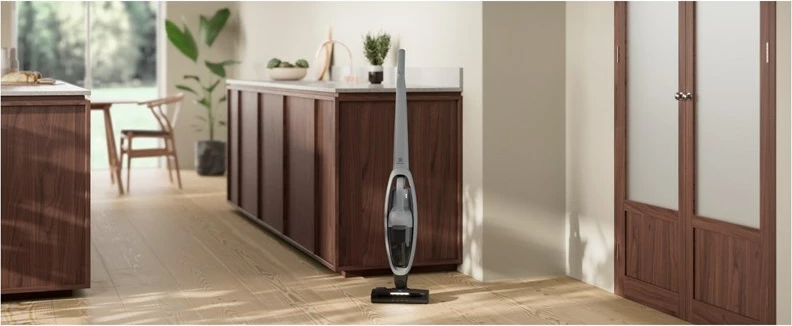 Fshesë me bateri Electrolux ES52CB21DB, pa qese, 0.5 L, Blu