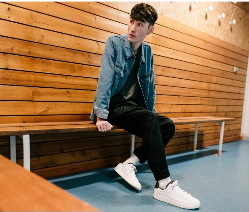 Atlete për meshkuj K-Swiss, të bardha