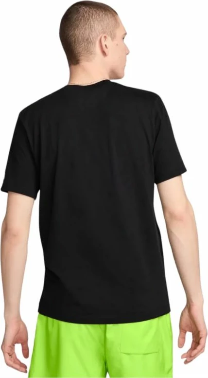 Maicë për meshkuj Nike, e zezë