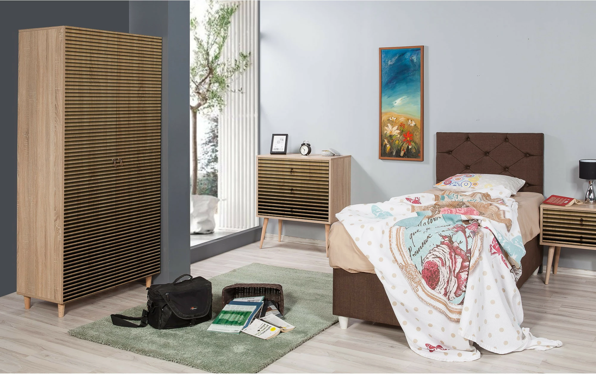 Dollap modern, ngjyrë lisi Sonoma, këmbë druri, doreza metalike dhe litari, Skye Decor, 90x192x52cm