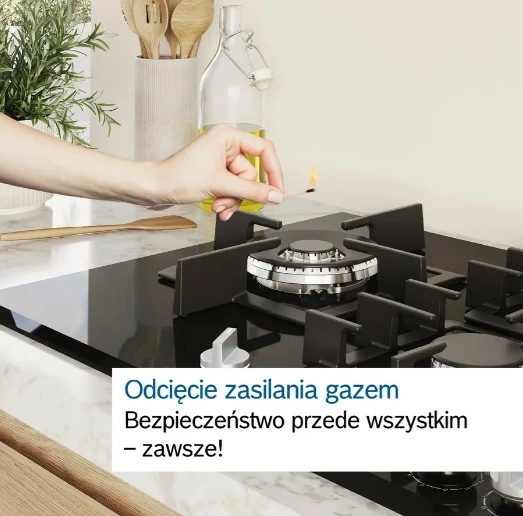 Pianurë gaz Bosch POH6B6K30, 4 zona, xham, e zezë